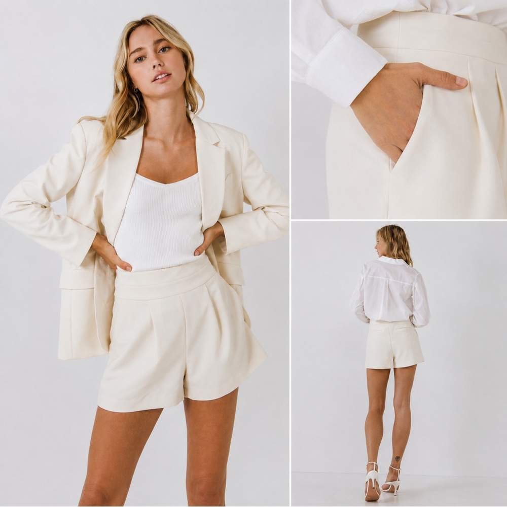 Endless Rose Cream Waist Band Detail High Waist Shorts w/ Pockets Size Small NWT